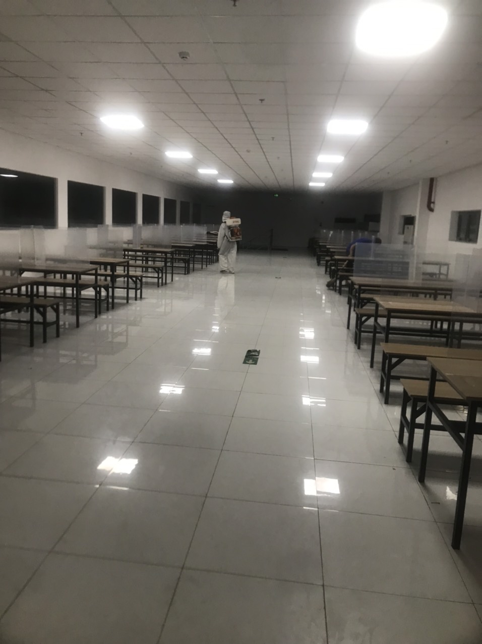 Xịt khử khuẩn - xịt muỗi