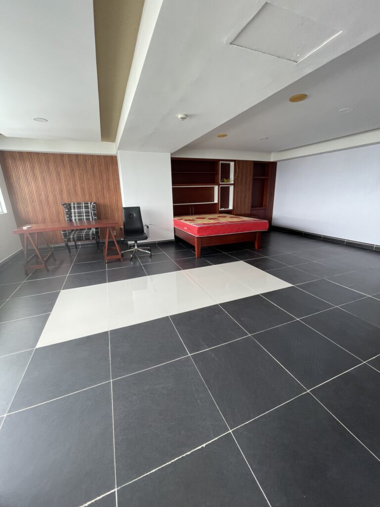 ve sinh penthouse
