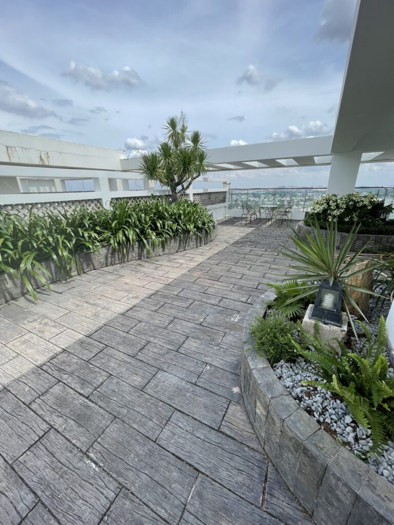ve sinh penthouse